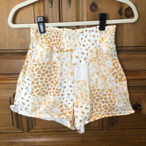 American Eagle Outfitters White and Yellow Floral Shorts